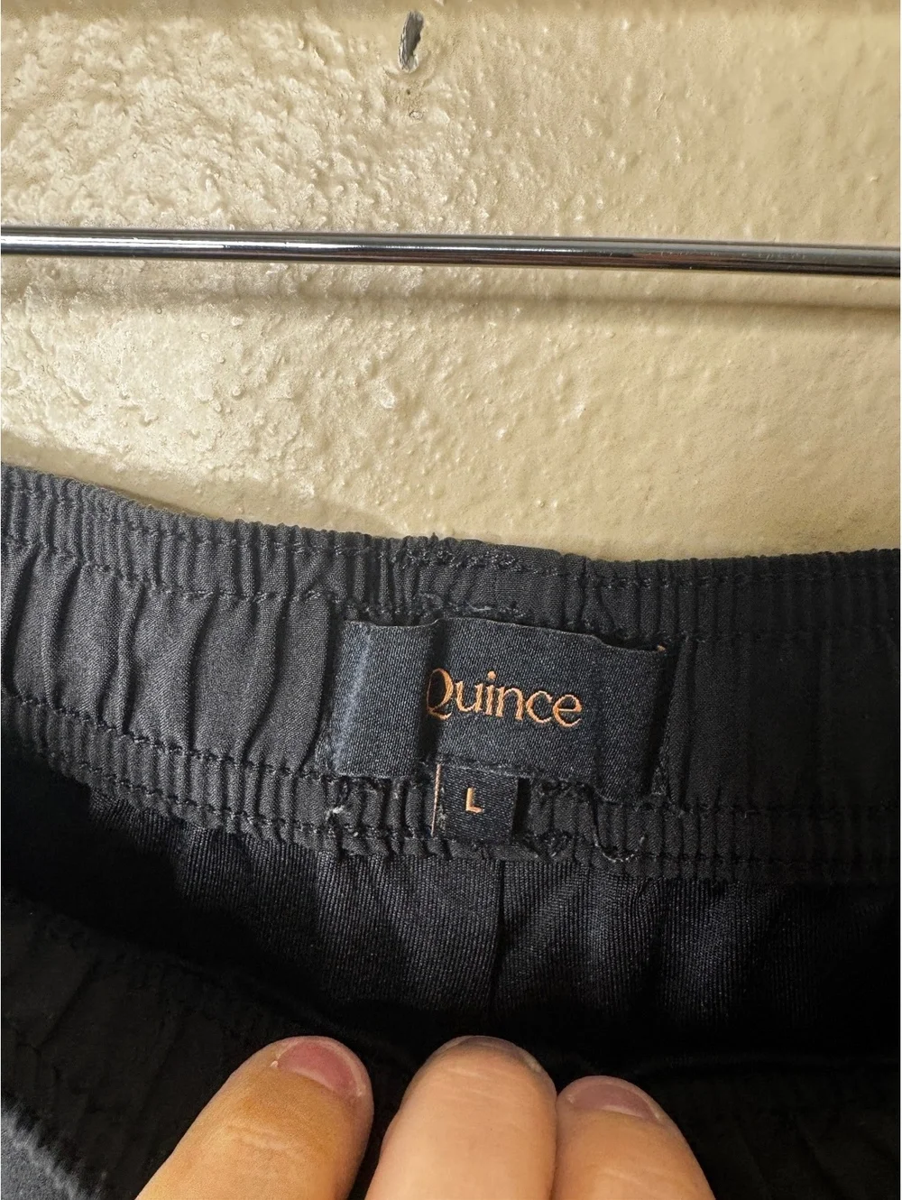 Quince Men’s Black Performance Athletic Shorts Built-In Liner Size Large